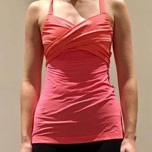 Lululemon tank pink